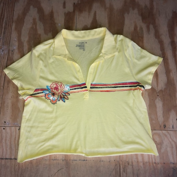 Collared Crop Top - Picture 1 of 3